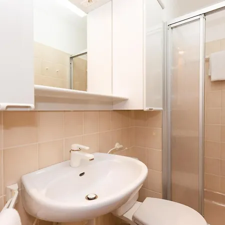 Διαμέρισμα Lord Nelson 314